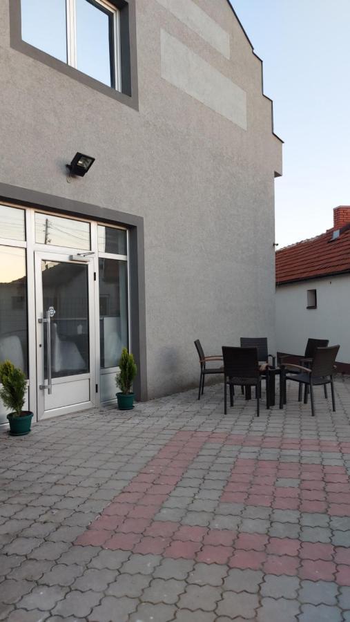 Apartman Mladenovic Leilighet Zaječar Eksteriør bilde